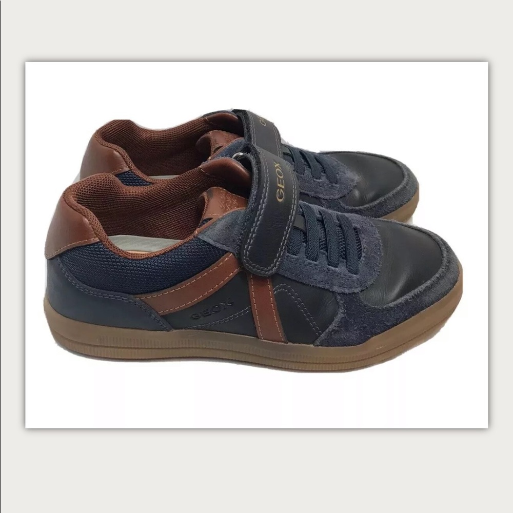 GEOX RESPIRA Sneakers Boys Leather Shoes Size 3.5